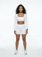 Balance Pull Over | White